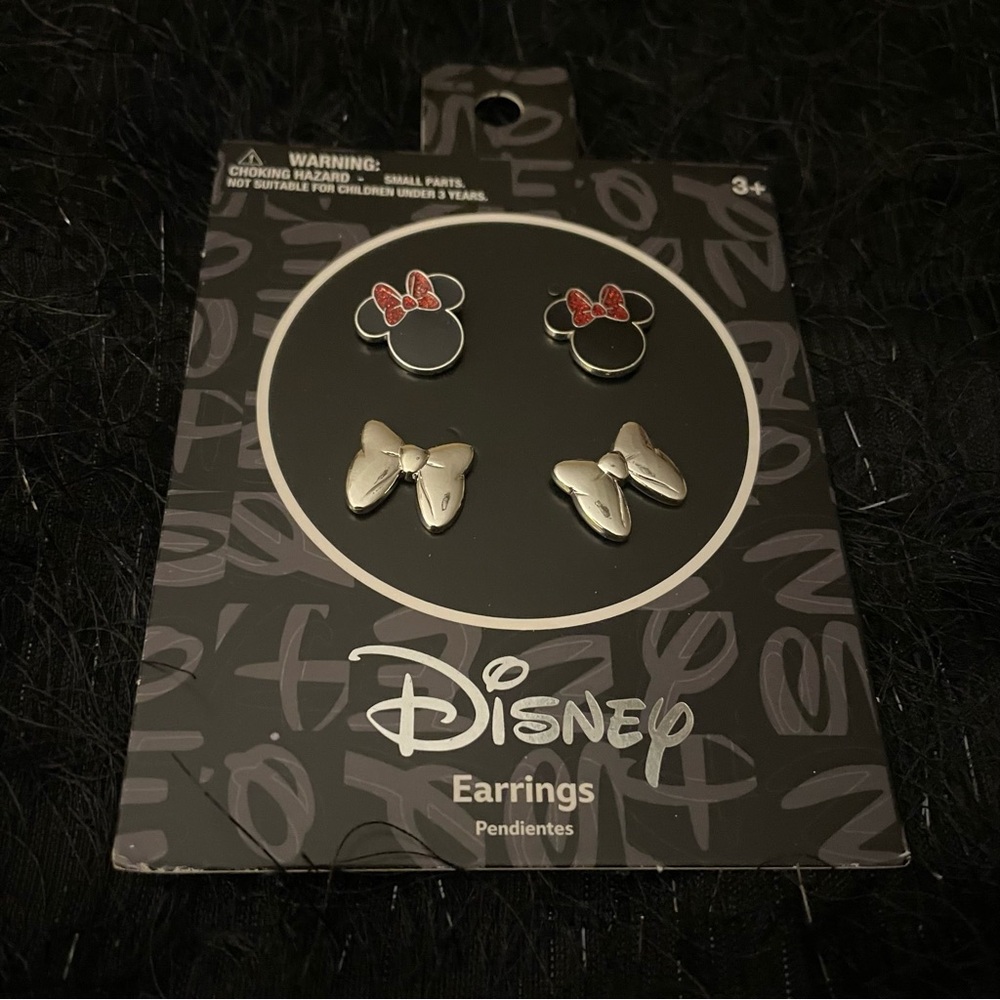 Disney Minnie Mouse two pair set stud earrings